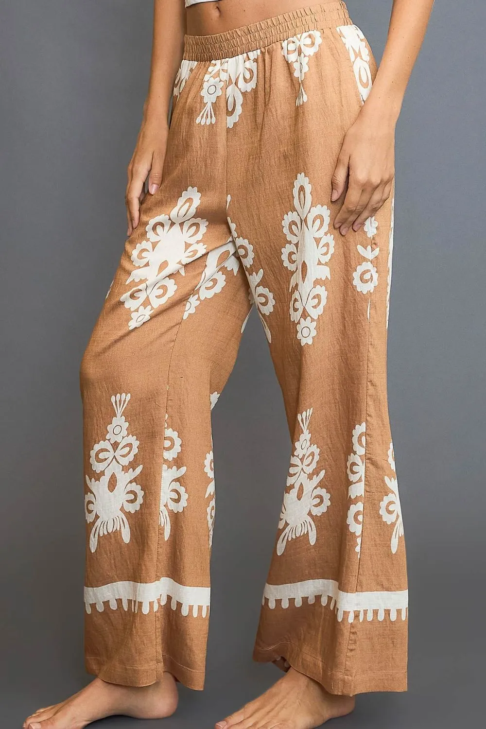 Border Print Wide Leg Pants