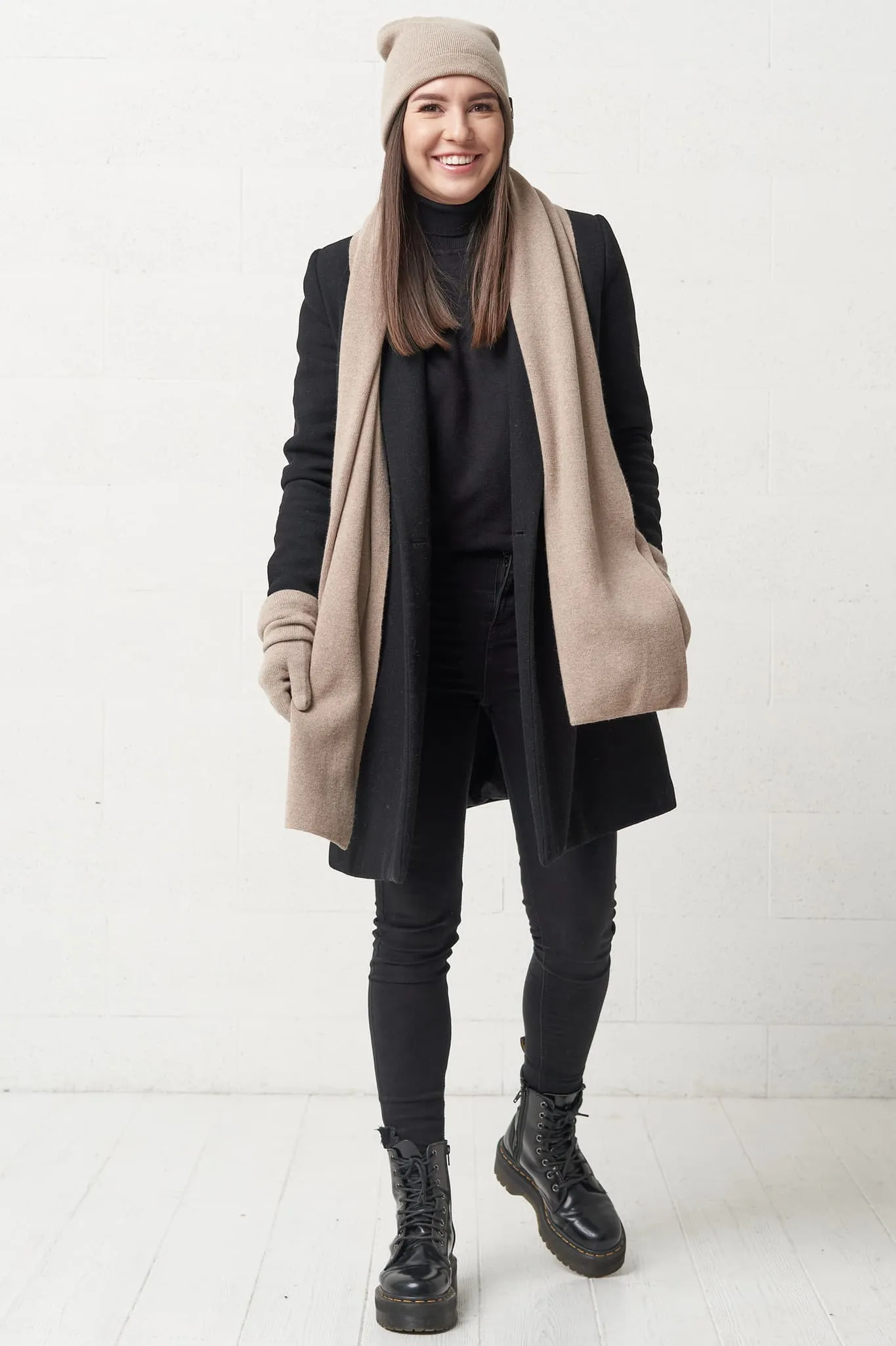 Cashmere winter camel set
