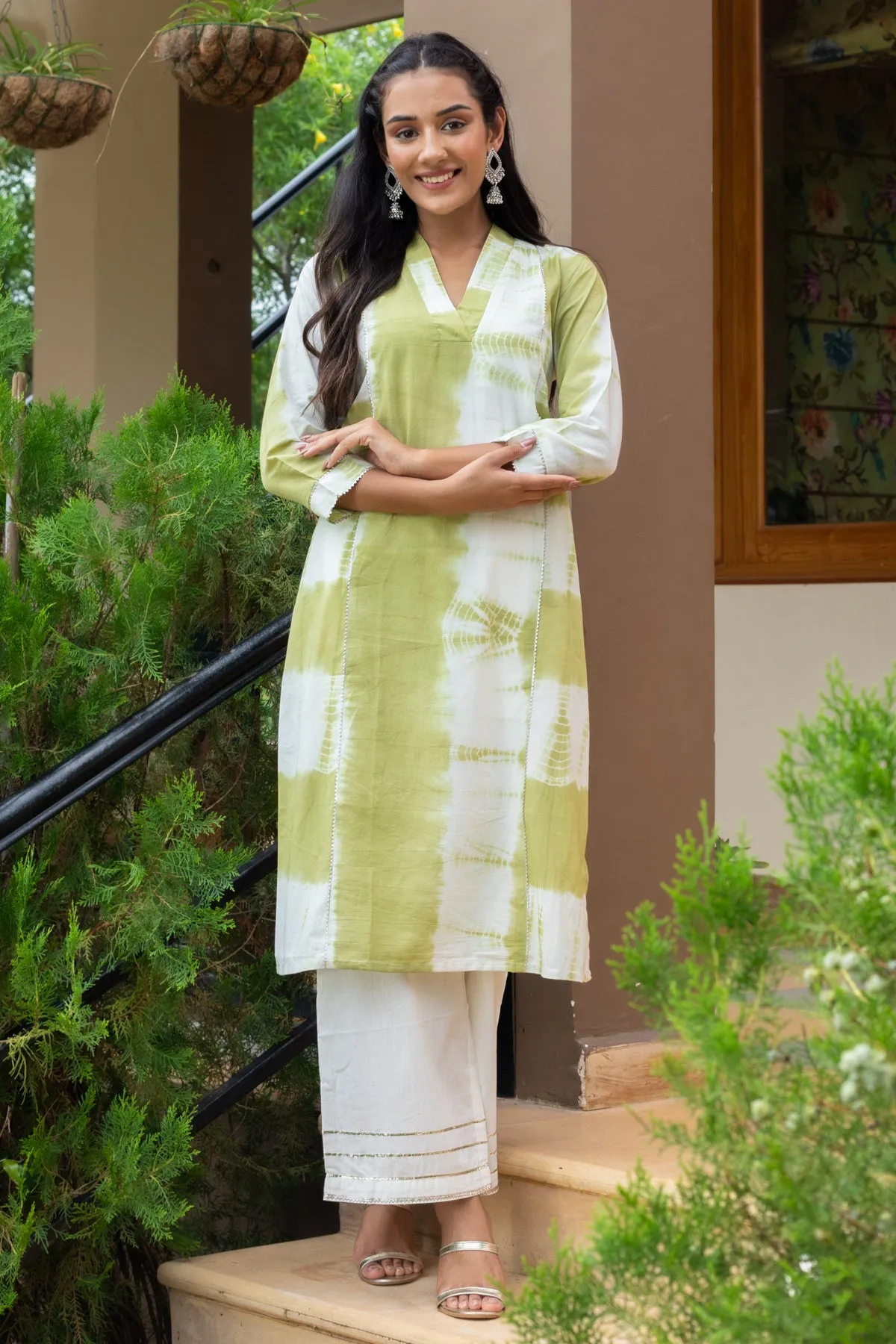 Charvi Green Tie Dye V-Neck Kurta and White Flared Pants - Set