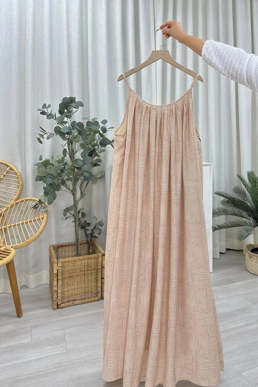 Lisa Slip On Dress - Geometry Edit