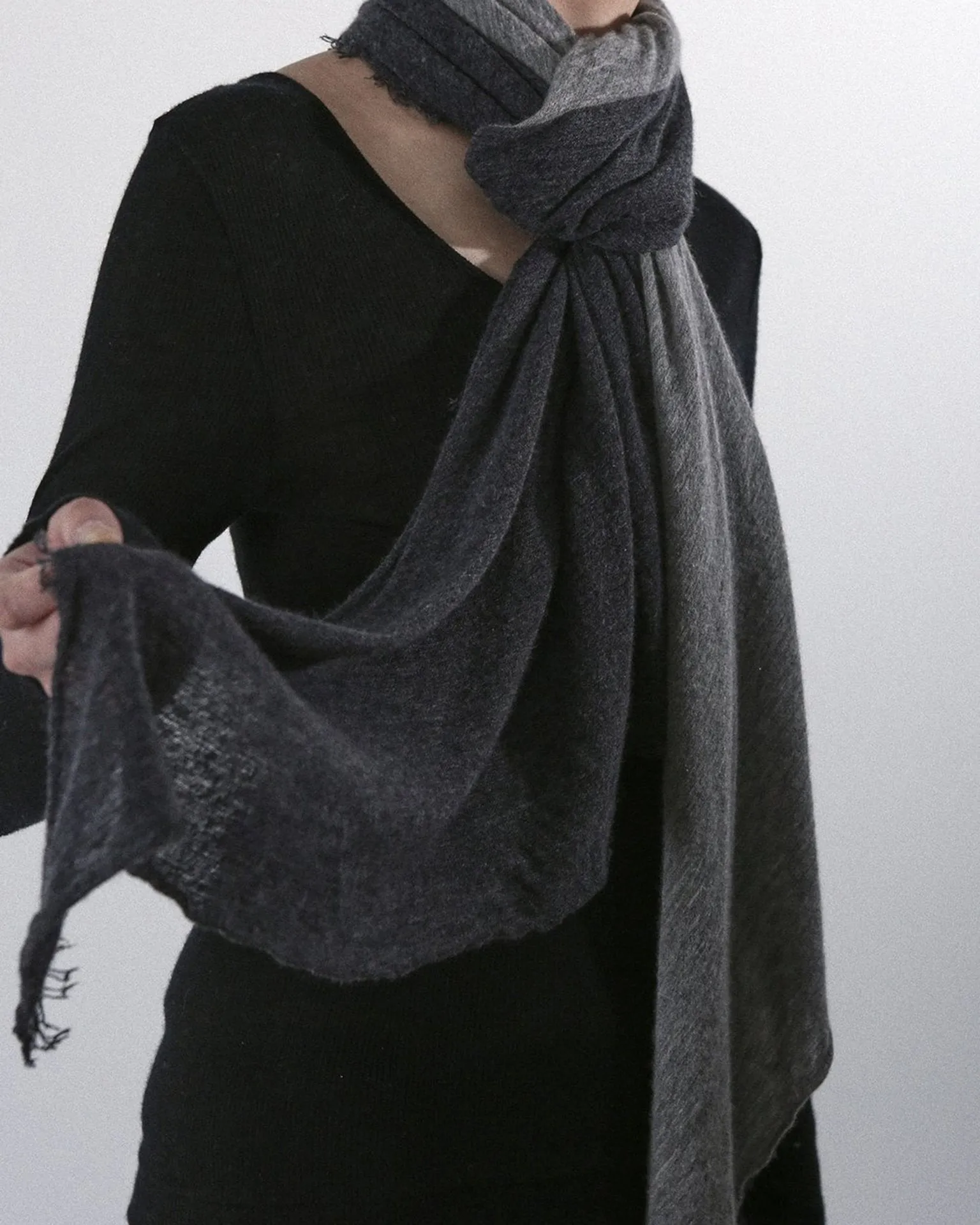 Love Duo Cashmere Scarf in Heather Grey & Charcoal
