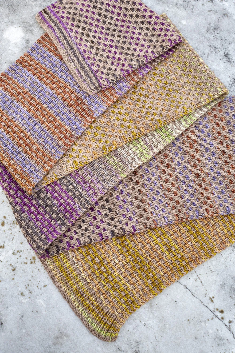 Saman Scarf