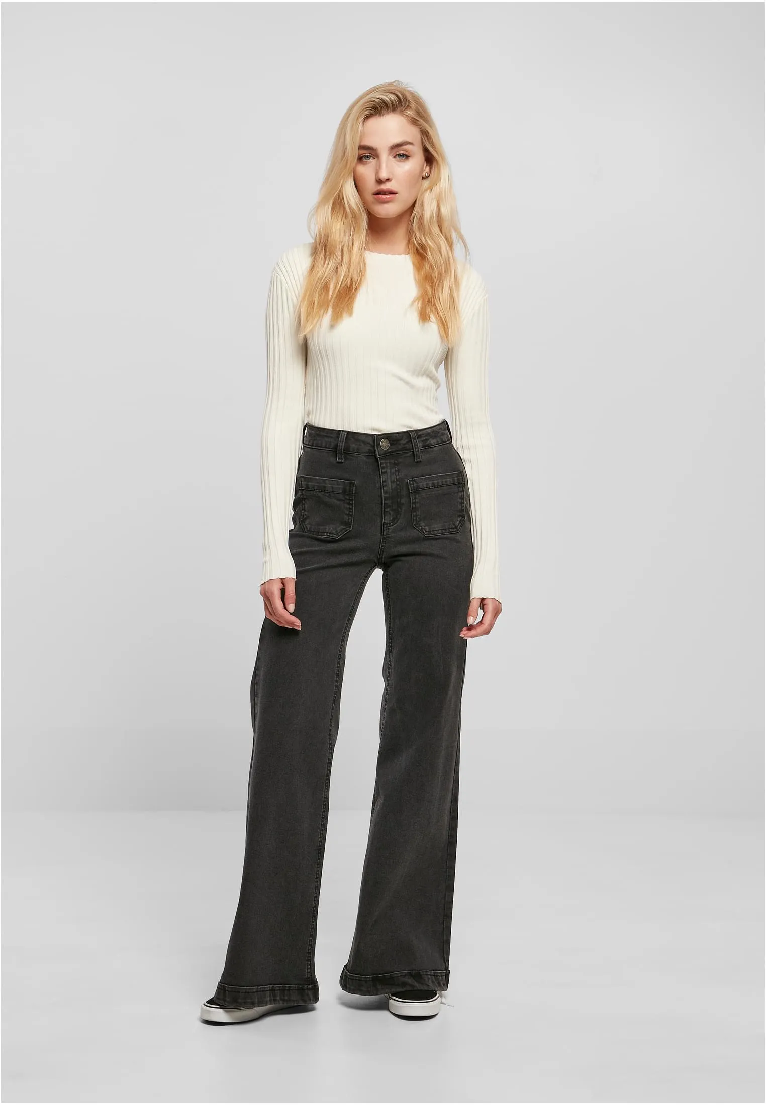 UC Vintage Flared Denim Pants