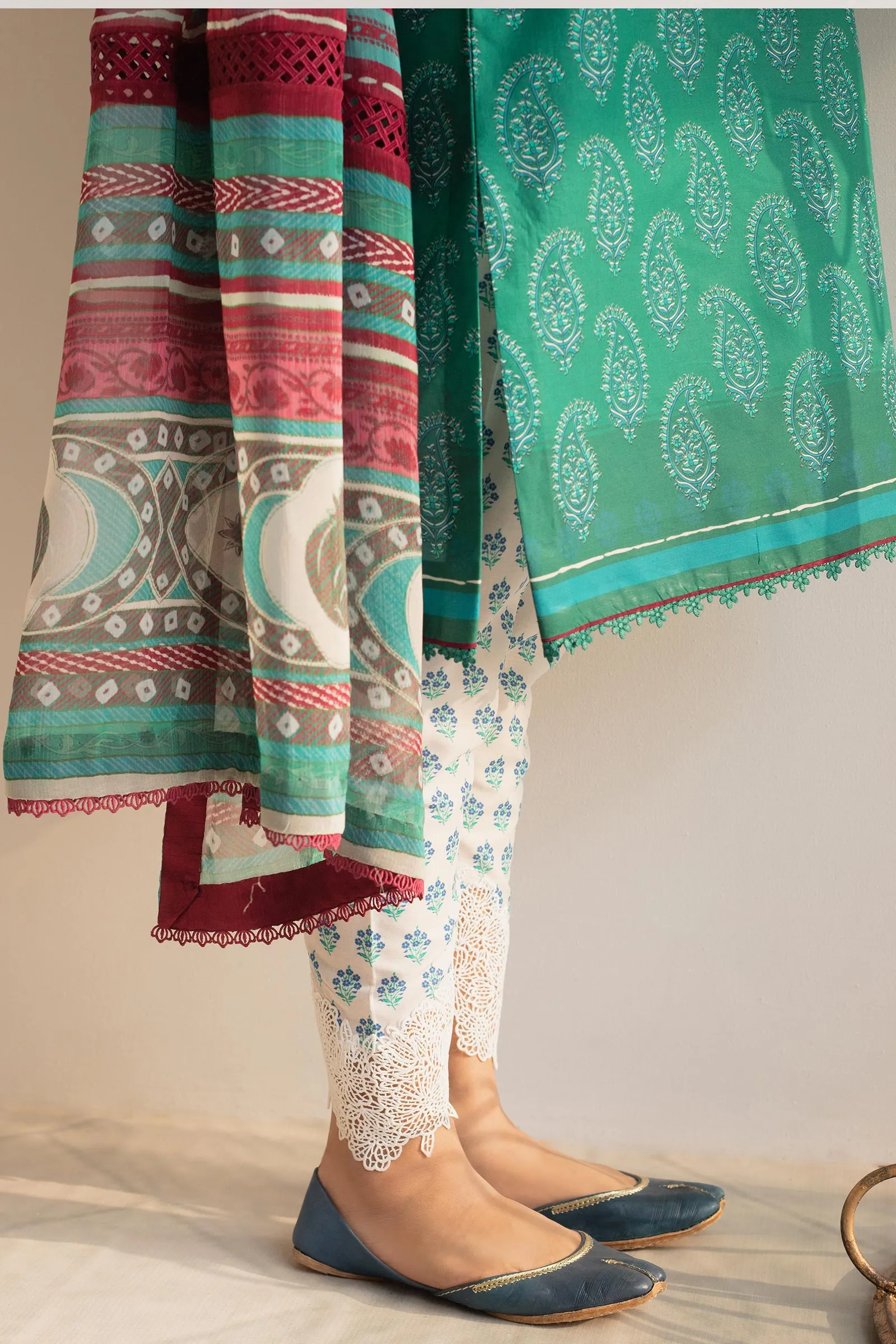 Zara Shahjahan Coco Prints Lawn Collection Chaap-D4